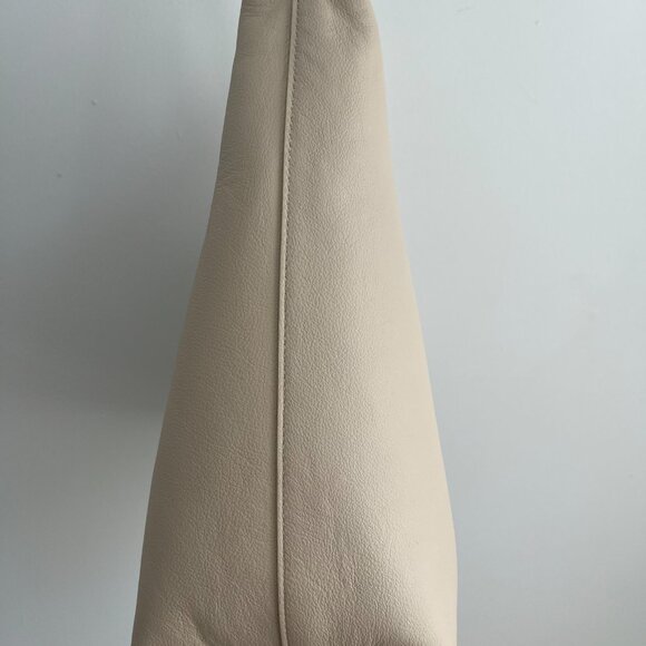 $695 retail MANSUR GAVRIEL Candy Hobo NWT in Jasmine (off white) shoulder bag - Picture 3 of 14